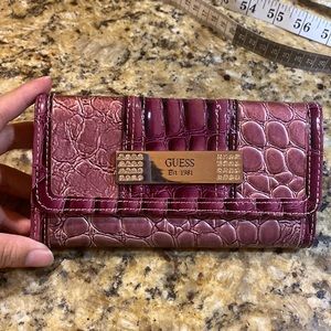 Guess wallet